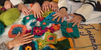 La Flam pone en marcha talleres de crochet y tejedoras itinerantes