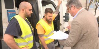 INFORMATIVOS Lunes, 13 Abril: Comienza instalación luminarias públicas, termina actuación Cerro Poetas, resultados deportivos (20:30 h)