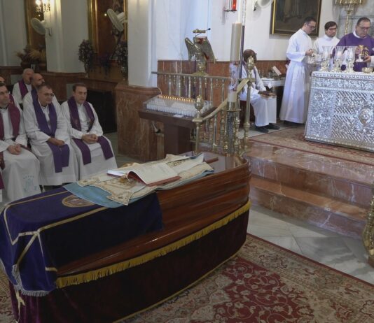 INFORMATIVO Viernes 19J: Funeral don José Joaquín Cobos, PSOE sobre disputas deportivas, monólogos “Risas en Puente Genil ” (20:30 h)