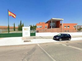 La Guardia Civil ha detenido en nuestra localidad a tres personas de entre 21 y 32 años como presuntos autores de un delito de robo con fuerza cometido en una vivienda