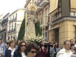 La Virgen de la Victoria volverá a recorrer las calles en rosario de la aurora diez años después