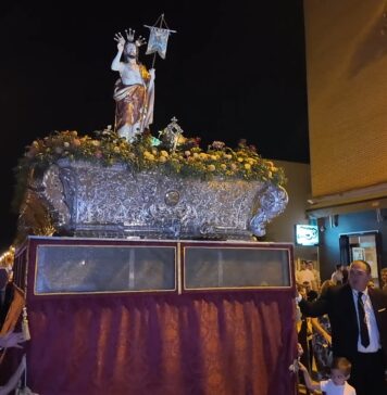 El Resucitado hizo historia en Puente Genil con una salida extraordinaria